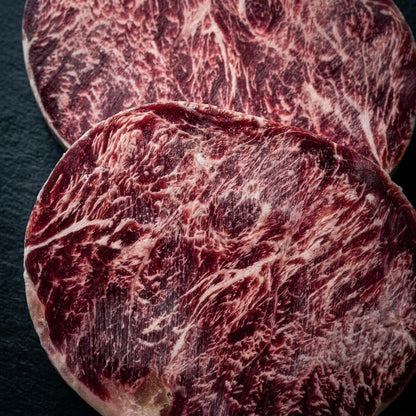 Cận cảnh vân mỡ marbling Rib Eye Hokubee